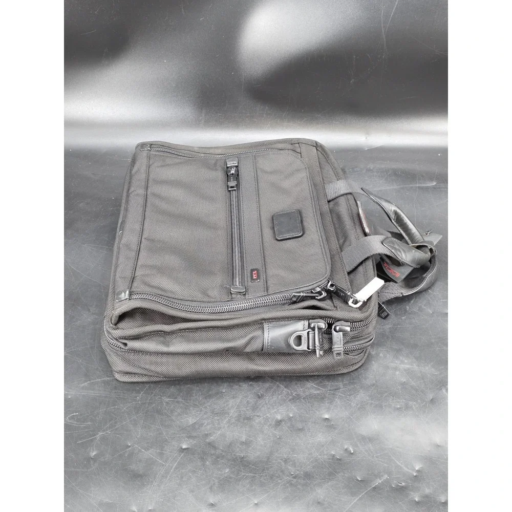 Tumi T-Pass Organizer Brief Expandable Laptop Bag Black‎ Style 026531DH